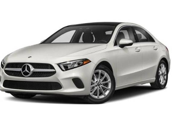 MERCEDES-BENZ A-CLASS 2019 WDD3G4FB1KW020319 image