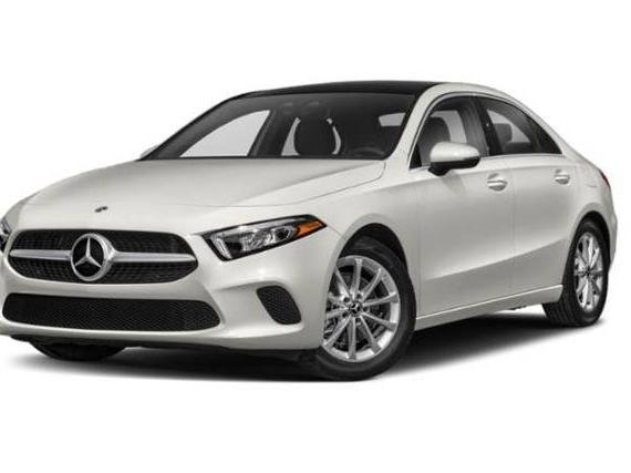 MERCEDES-BENZ A-CLASS 2019 WDD3G4EB3KW027399 image