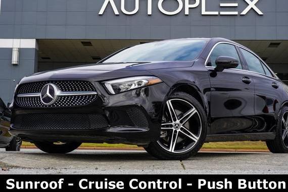 MERCEDES-BENZ A-CLASS 2019 WDD3G4EB2KW021805 image