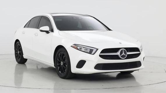 MERCEDES-BENZ A-CLASS 2019 WDD3G4EB5KW001726 image
