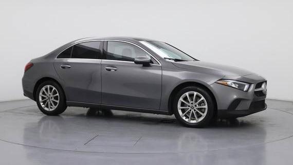 MERCEDES-BENZ A-CLASS 2019 WDD3G4EB7KW023923 image