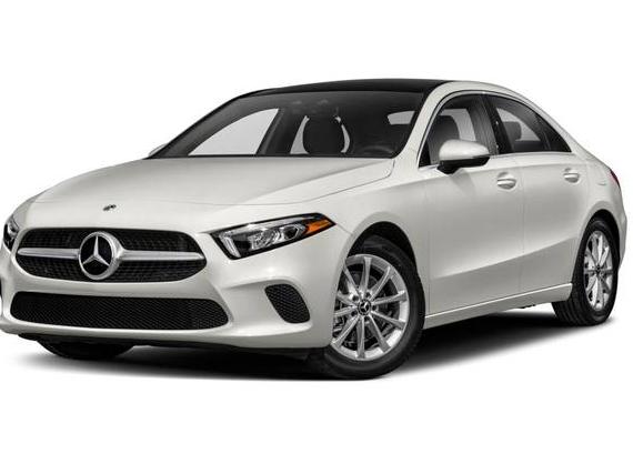 MERCEDES-BENZ A-CLASS 2019 WDD3G4FB6KW023197 image