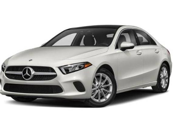 MERCEDES-BENZ A-CLASS 2019 WDD3G4EB9KW015161 image