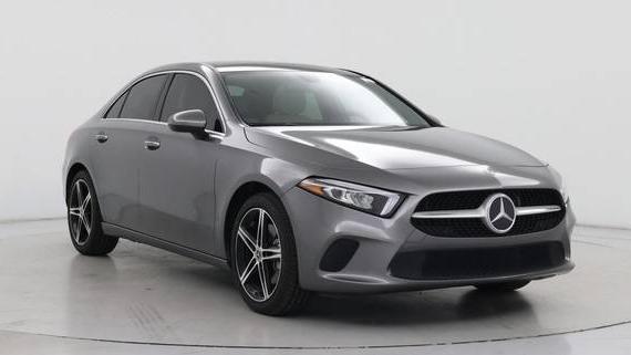 MERCEDES-BENZ A-CLASS 2019 WDD3G4FB8KW019331 image
