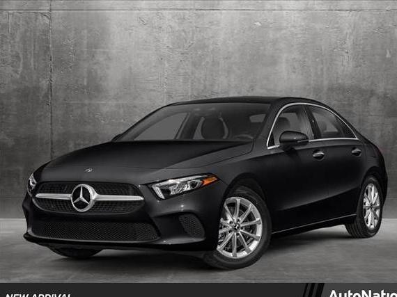 MERCEDES-BENZ A-CLASS 2019 WDD3G4FB7KW024410 image
