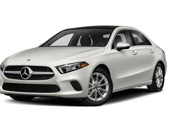MERCEDES-BENZ A-CLASS 2019 WDD3G4EB2KW025885 image
