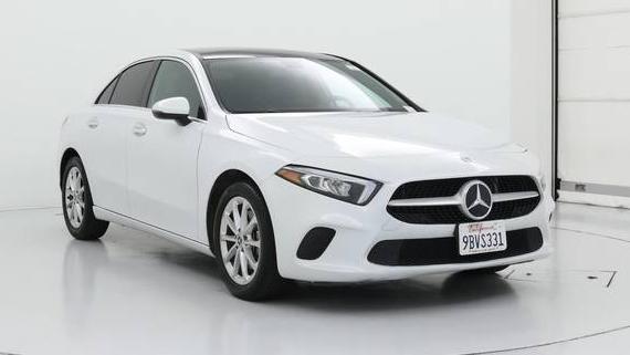 MERCEDES-BENZ A-CLASS 2019 WDD3G4EB7KW025848 image
