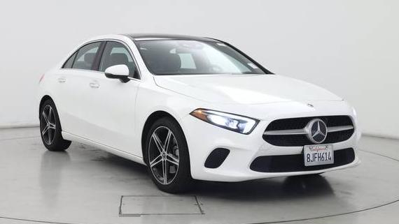MERCEDES-BENZ A-CLASS 2019 WDD3G4EB4KW000762 image MERCEDES-BENZ A-CLASS 2019 WDD3G4EB4KW000762 image