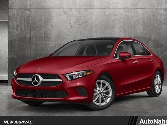 MERCEDES-BENZ A-CLASS 2019 WDD3G4EB7KW024473 image