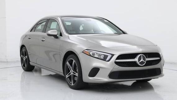 MERCEDES-BENZ A-CLASS 2019 WDD3G4EB4KW026391 image MERCEDES-BENZ A-CLASS 2019 WDD3G4EB4KW026391 image