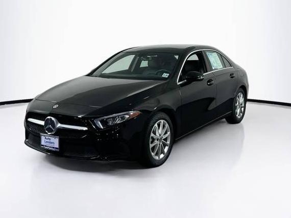 MERCEDES-BENZ A-CLASS 2019 WDD3G4FBXKW020254 image