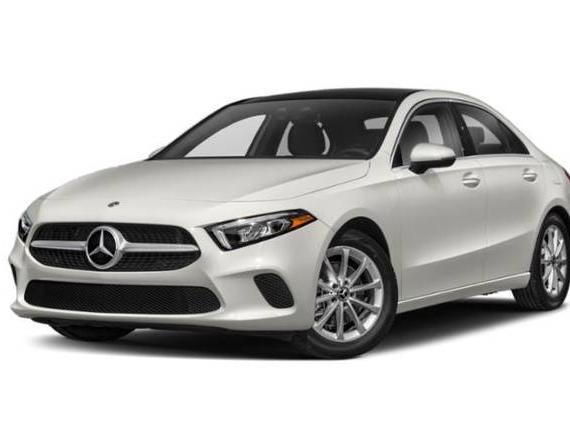 MERCEDES-BENZ A-CLASS 2019 WDD3G4EBXKW024709 image