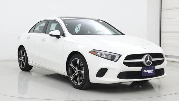 MERCEDES-BENZ A-CLASS 2019 WDD3G4FB3KW035209 image
