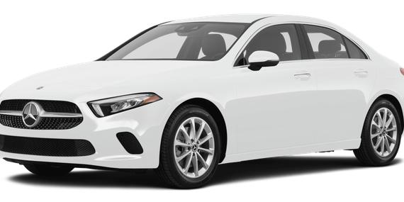 MERCEDES-BENZ A-CLASS 2019 WDD3G4EB3KW031517 image