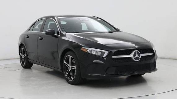 MERCEDES-BENZ A-CLASS 2019 WDD3G4FB7KW030885 image