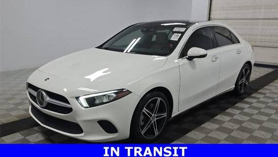 MERCEDES-BENZ A-CLASS 2019 WDD3G4EB8KW009612 image