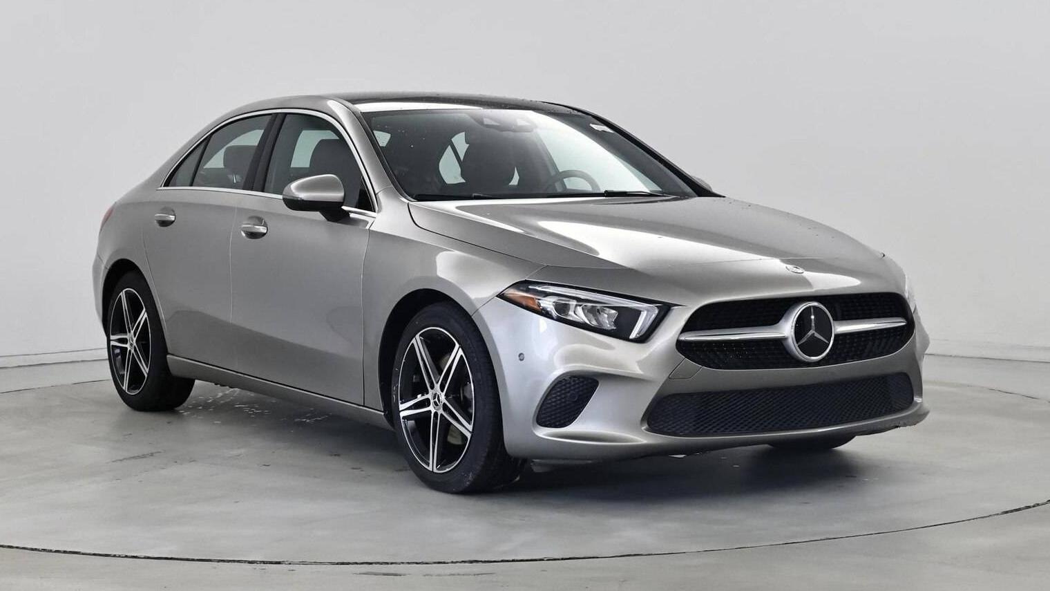 MERCEDES-BENZ A-CLASS 2021 W1K3G4FB3MJ283427 image