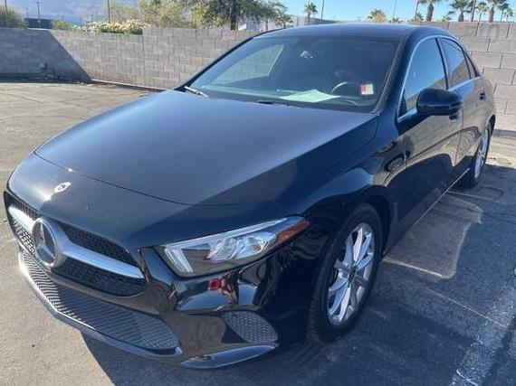 MERCEDES-BENZ A-CLASS 2020 W1K3G4EB6LJ202839 image