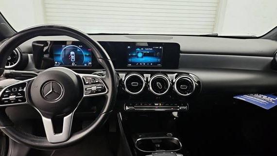 MERCEDES-BENZ A-CLASS 2020 W1K3G4EB0LJ205624 image