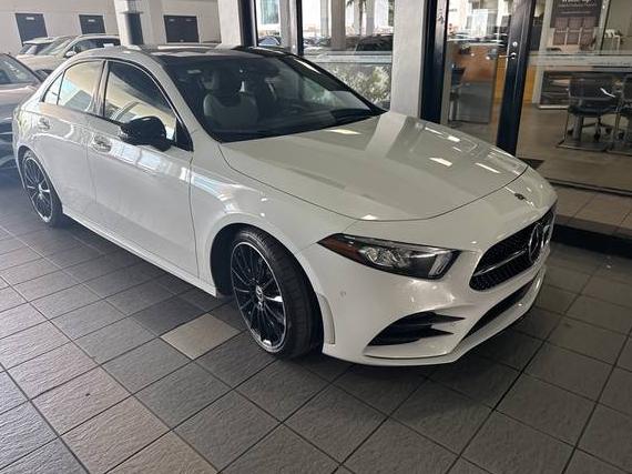 MERCEDES-BENZ A-CLASS 2020 W1K3G4EB4LW047422 image MERCEDES-BENZ A-CLASS 2020 W1K3G4EB4LW047422 image