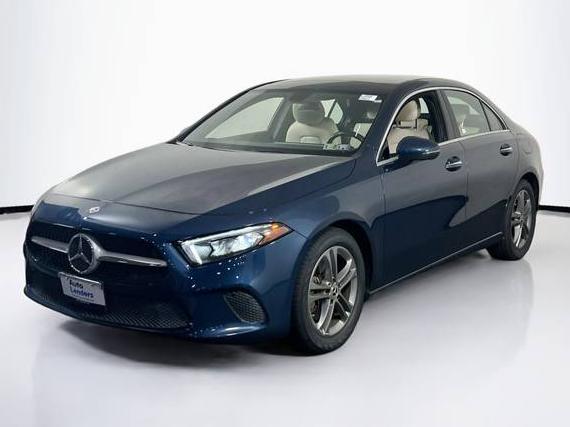 MERCEDES-BENZ A-CLASS 2020 W1K3G4FB0LJ209851 image