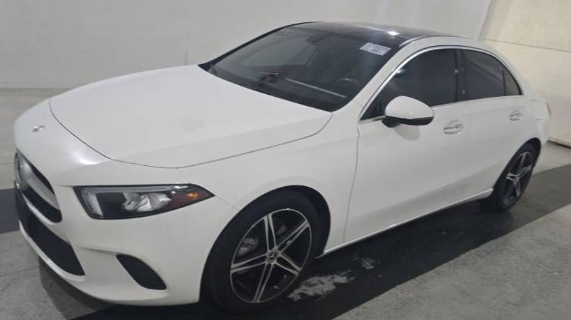 MERCEDES-BENZ A-CLASS 2022 W1K3G4EB0NJ367501 image