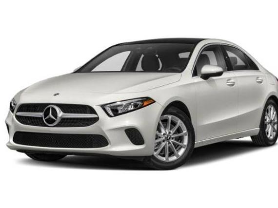 MERCEDES-BENZ A-CLASS 2022 W1K3G4EB5NJ360270 image