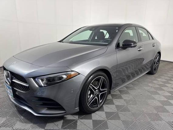 MERCEDES-BENZ A-CLASS 2022 W1K3G4FB9NJ372789 image