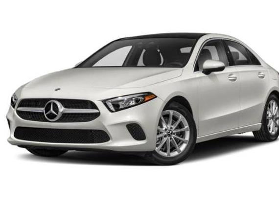 MERCEDES-BENZ A-CLASS 2022 W1K3G4EB8NJ335072 image