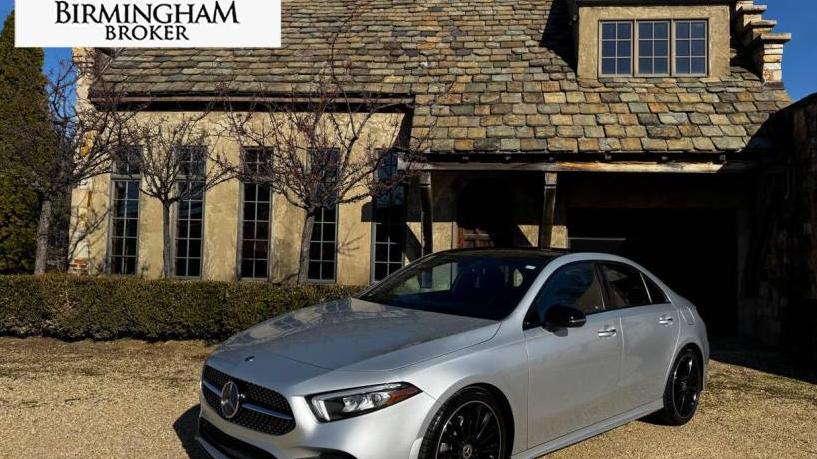 MERCEDES-BENZ A-CLASS 2022 W1K3G4EB5NJ365095 image