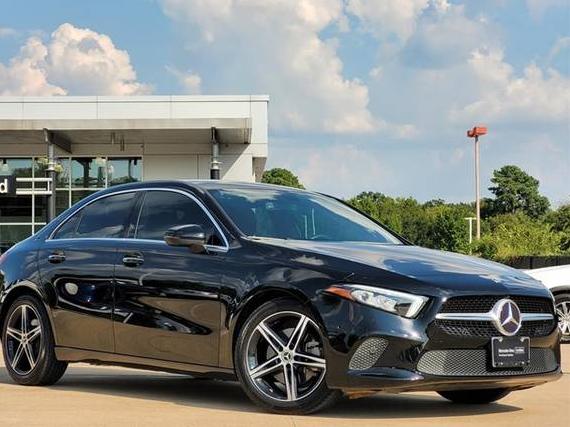 MERCEDES-BENZ A-CLASS 2022 W1K3G4EB0NJ372214 image