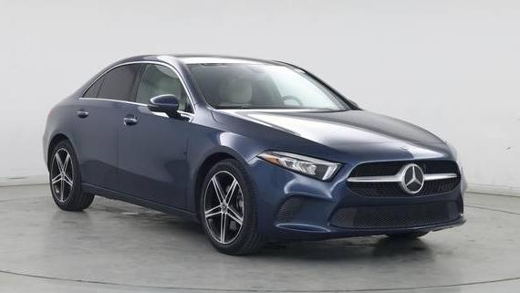 MERCEDES-BENZ A-CLASS 2022 W1K3G4EB5NJ331982 image