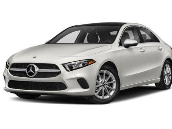 MERCEDES-BENZ A-CLASS 2022 W1K3G4FB7NJ359880 image