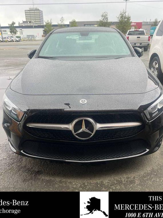 MERCEDES-BENZ A-CLASS 2022 W1K3G4FB5NJ361126 image