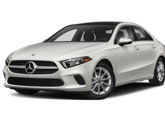 MERCEDES-BENZ A-CLASS 2022 W1K3G4EB5NJ361323 image