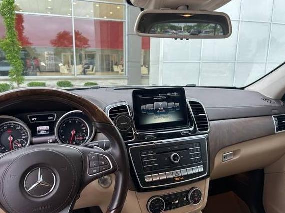 MERCEDES-BENZ GLS-CLASS 2017 4JGDF7DE7HA779963 image MERCEDES-BENZ GLS-CLASS 2017 4JGDF7DE7HA779963 image