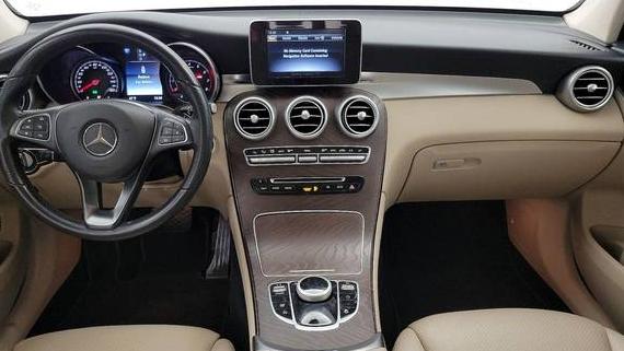 MERCEDES-BENZ GLC-CLASS 2019 WDC0G4KB6KV188377 image