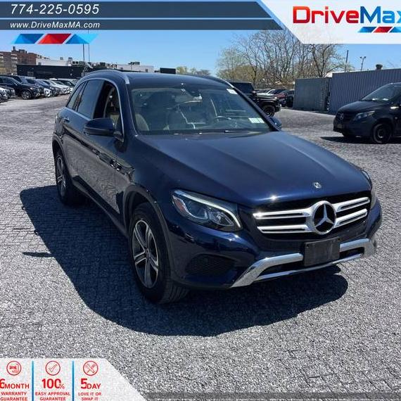 MERCEDES-BENZ GLC-CLASS 2019 WDC0G4KB0KV162292 image