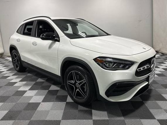 MERCEDES-BENZ GLA-CLASS 2023 W1N4N4HB7PJ420383 image