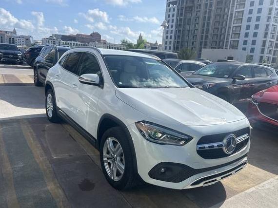 MERCEDES-BENZ GLA-CLASS 2023 W1N4N4GB8PJ417459 image