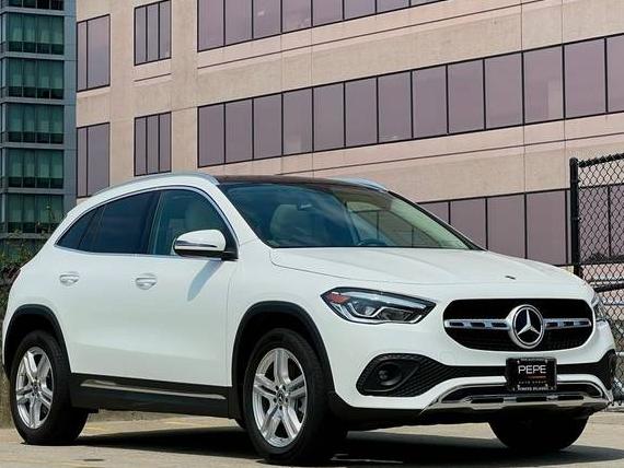 MERCEDES-BENZ GLA-CLASS 2023 W1N4N4HB0PJ420631 image