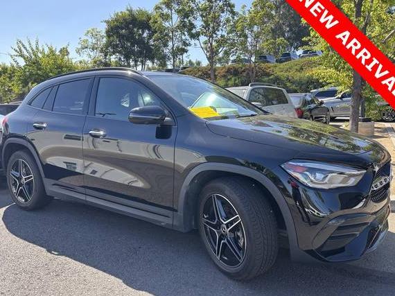 MERCEDES-BENZ GLA-CLASS 2023 W1N4N4GB6PJ496646 image
