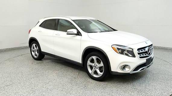 MERCEDES-BENZ GLA-CLASS 2019 WDCTG4GBXKJ584860 image