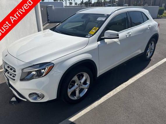 MERCEDES-BENZ GLA-CLASS 2019 WDCTG4EB9KJ551979 image