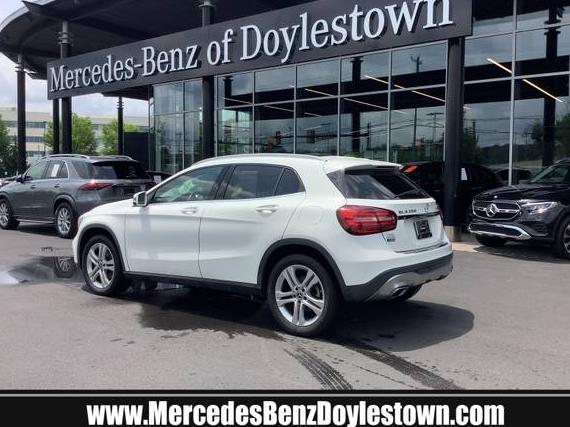 MERCEDES-BENZ GLA-CLASS 2019 WDCTG4GB2KJ550802 image