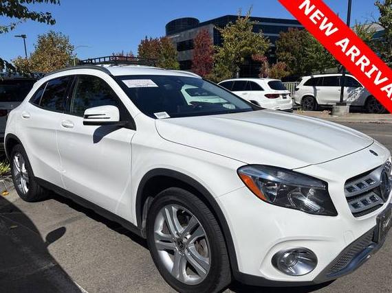 MERCEDES-BENZ GLA-CLASS 2019 WDCTG4EB6KU010595 image