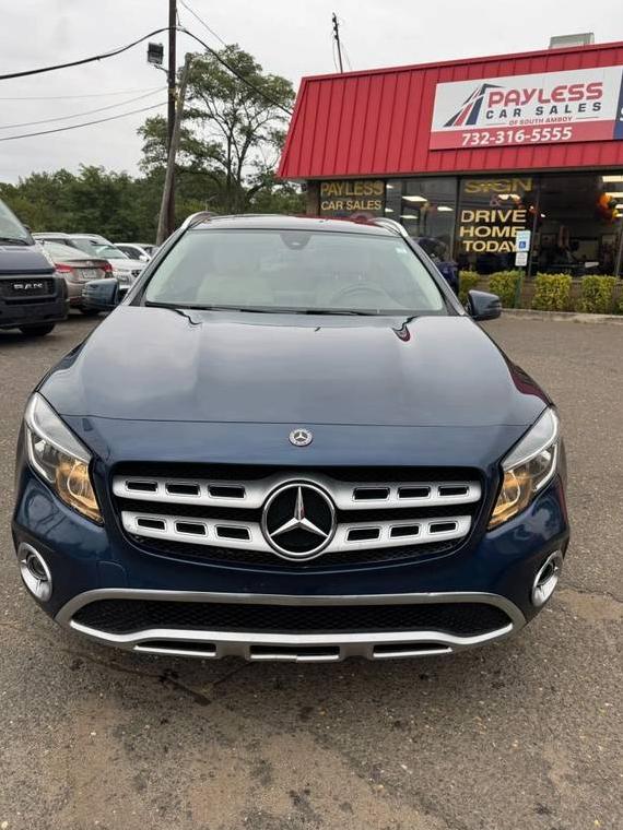 MERCEDES-BENZ GLA-CLASS 2019 WDCTG4GBXKJ628632 image