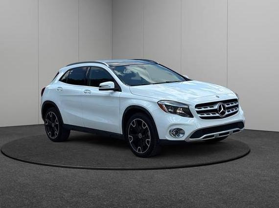 MERCEDES-BENZ GLA-CLASS 2019 WDCTG4EBXKU000555 image