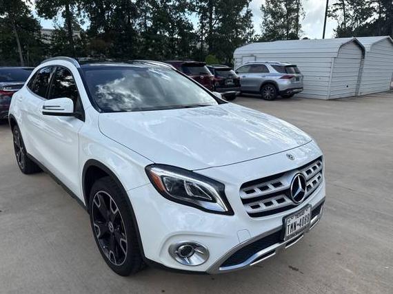 MERCEDES-BENZ GLA-CLASS 2019 WDCTG4EB9KU017671 image