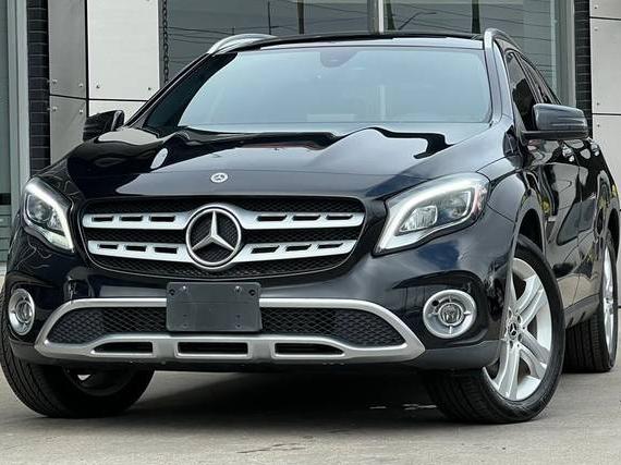 MERCEDES-BENZ GLA-CLASS 2019 WDCTG4GB4KU015842 image